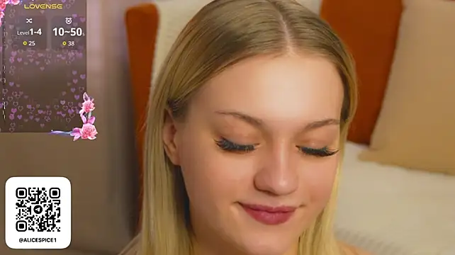 AliceSpice - Good motning!<3 Let's slap my ass