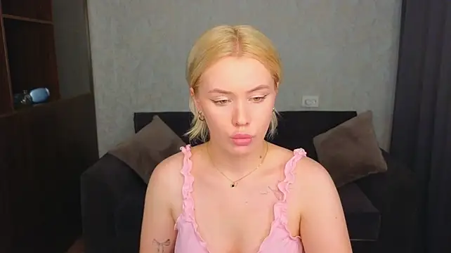 MelissaAvis - toy control for 5 minutes