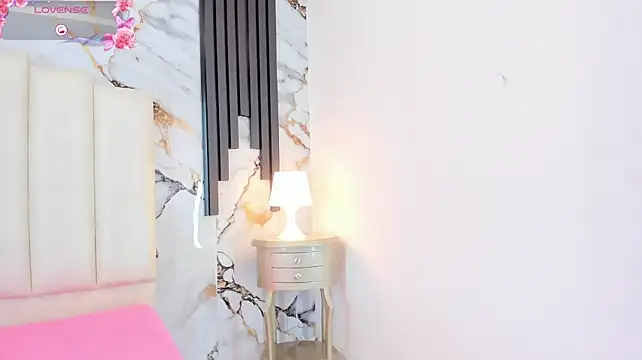 AlanniLane - HEY SEXY💖