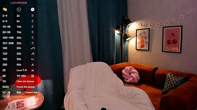 BellaCaress - OIL on my BOOBS 💦 + massage