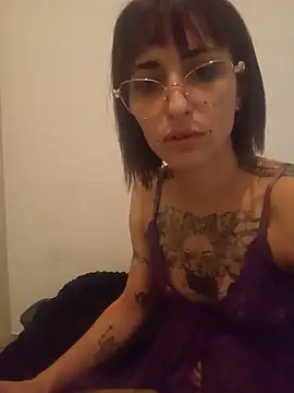 Gemmaviola - squirt