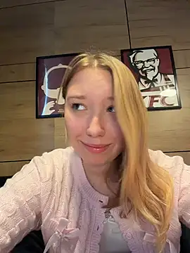 -NaughtyAngel-