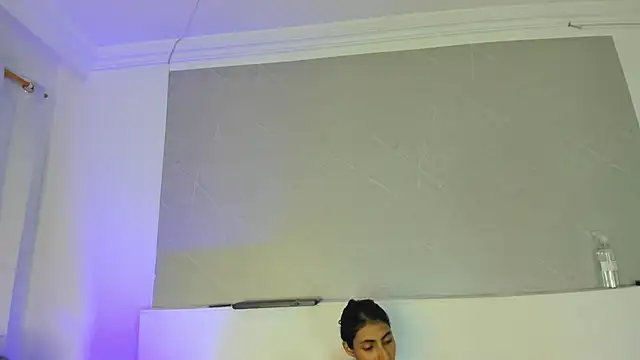 Jhon_and_Karol - finger in the ass and Domi in the pussy