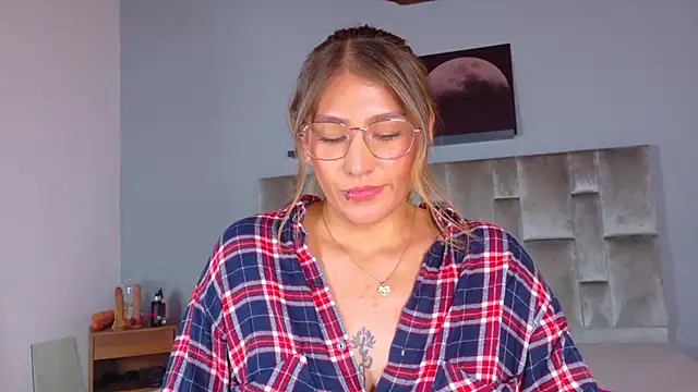 LiaaMoretti__ - lush control x10 min