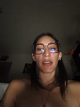 MarieDouceSoumise - big squirt control 5 min