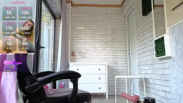 Megan_Ros - Amazing show Huge squirt