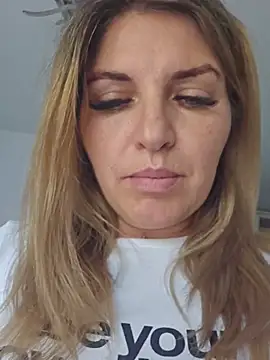 Bianca_Ella - make me happy