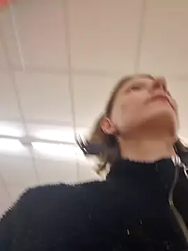 Carriemausi - Nippel Blitzer 🍒