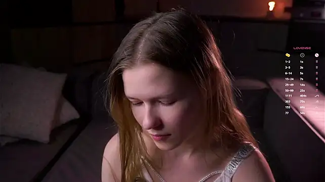 LynHillaire - Make me blush