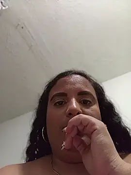 ValentinaBloom_1 - Pinching my nipples for you!