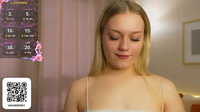 AliceSpice - Good motning!<3 Let's slap my ass