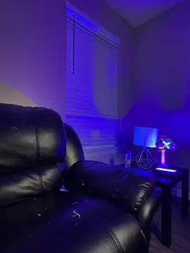 CUM4SACRED357 - Solo squirt show