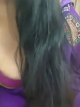 Ritika_kushwaha - Drop pallu