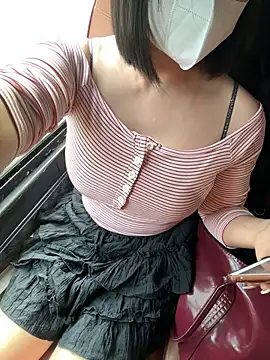 May-Squirt - Make my dress wet in puclic And squirt