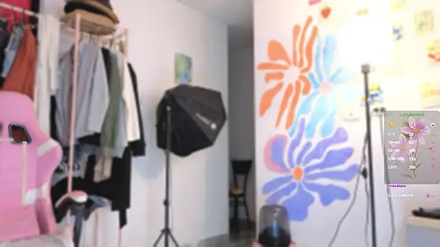 Colette_e - Oil show
