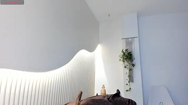 Luna_Tylor - Squirt