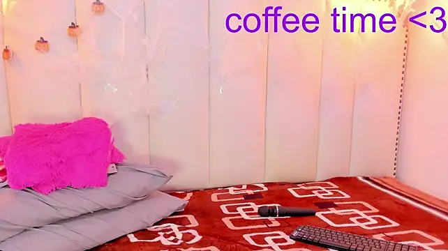 AlanaJones1