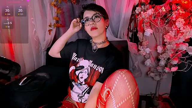 Kitty_roxy - 🔥 suffocate under my ass 5 minutes 🍑