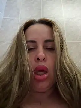 Laarti - Masturbacion hasta el orgasmo