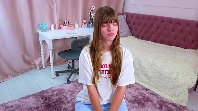 NoelNaftali - play with my hairs with eyes contact
