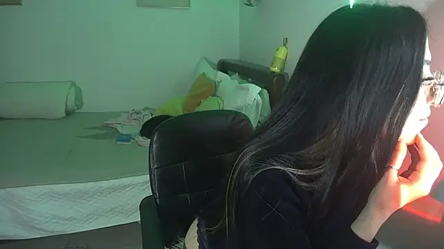 Frida_nymph - booobs slap