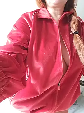 KiraXTender - suck nipples mmmmm