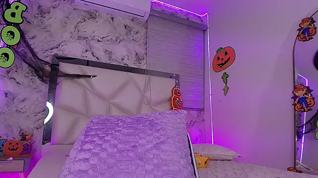 Kendal_rossi - wet squirt