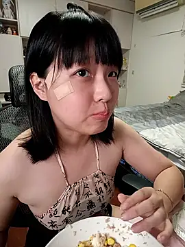87wawa - 背部需要呵護❤️呆呆女武