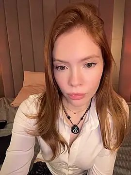 Lily_Dalton - spank ass