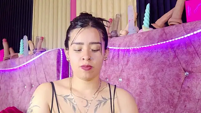 Mia_lopez_1 - zoom pussy in doggy style + domi x2 min