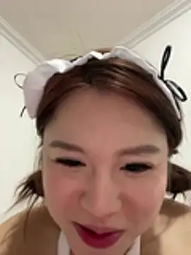 HanHan_888 - 大黑牛震动阴蒂2分钟