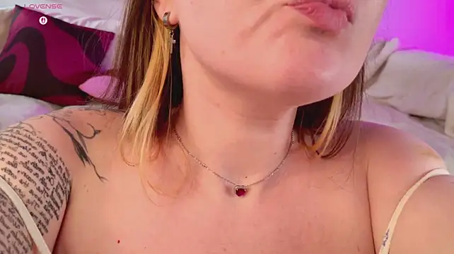 Ash_Hasmy - let me lick your nipples