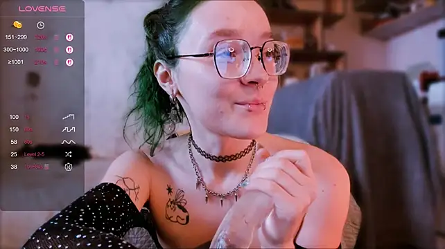 Alisahug - naked masterbate
