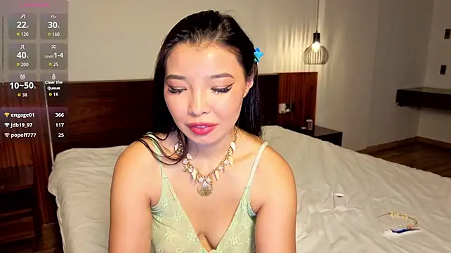 Yuki_glow - flash tits