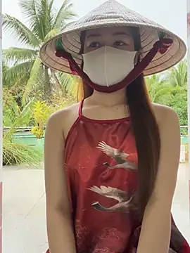 My_Melodyy - Make me pussy cum in public garden 🪴😈