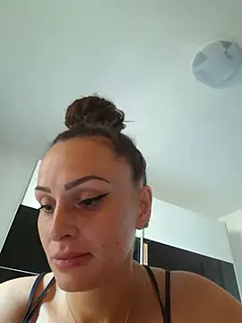 Caramellaa - Destroy my pussy🫦💦
