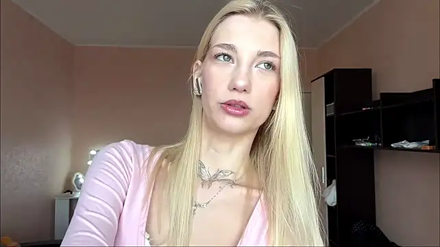GlyndaMccannon - To stand up and show myself!