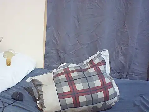 Shes_sexy - Fuck pussy with toy