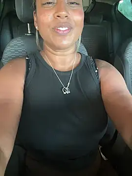 TammyOnTheMenu - Take that jacket off