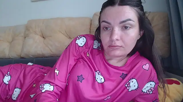 Isabelitta333 - 69 88 123 234 345 556 undres nude squirt