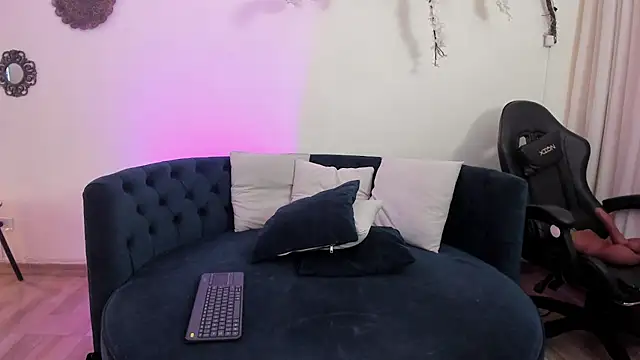 Miss_Belu - Show boobs