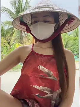 My_Melodyy - Make me pussy cum in public garden 🪴😈