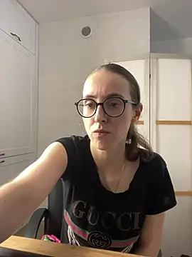 MartiniiSelenna - Show ass