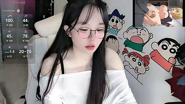 Angela-AMY - 每天早上醒来，阳光☀️和你都在 脱内裤 妹妹蹭大棒棒
