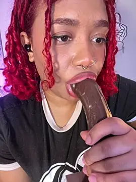 Pamela_doll3 - LOOK BOOBS BOUNCE TONGS