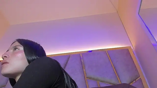 Kloe_Candy1 - show ass