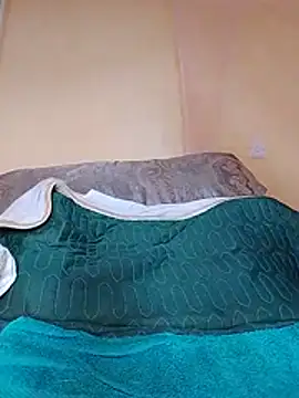 Roseberry23 - vibrator and dildo in pussy