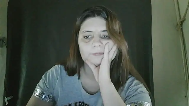 Mikii_ - Flash boobs!
