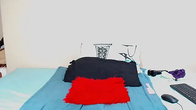 SpicyStorm - MULTIPLE SQUIRT ON CAM