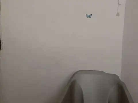 Strip_me_naked_ - shake my ass to a song request